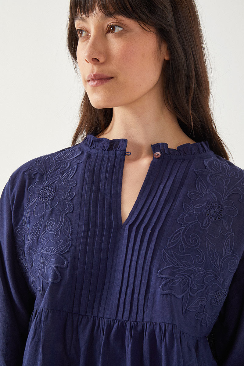 Kirat Embroidered Cotton Blouse