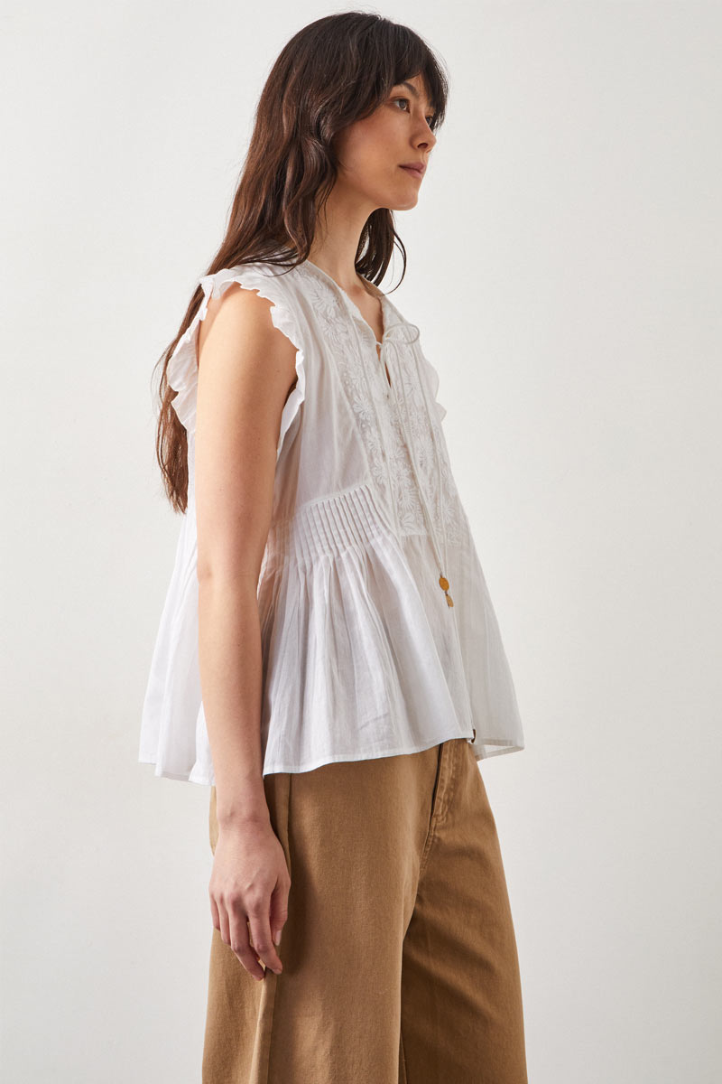 Daisy Embroidered Blouse